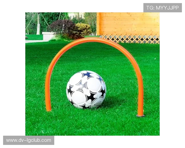 足球门训练器使用方法详解 提升射门精准度与反应速度的必备工具